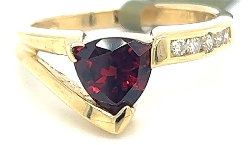 Estate Color Stone Ring