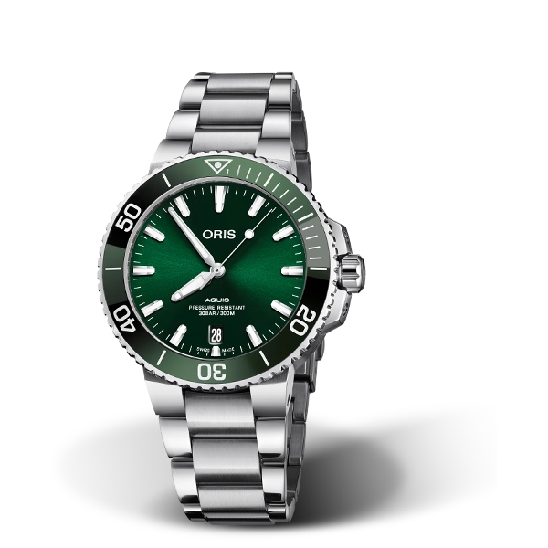 Oris Aquis Date Green Dial 43.5mm